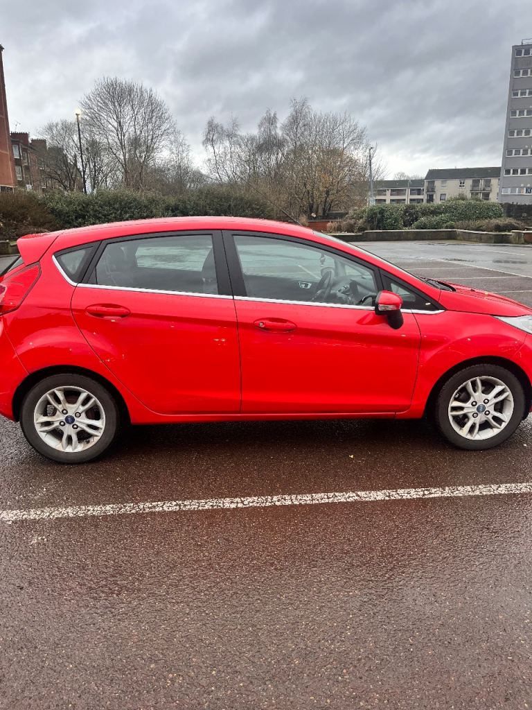 Ford, FIESTA, Hatchback, 2015, Manual,  1241 (cc), 5 doors