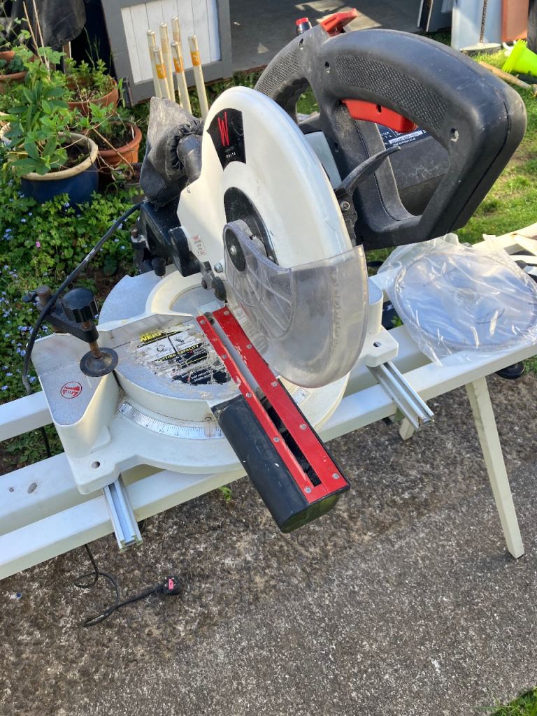 Axminster tools sliding mitre saw and stand