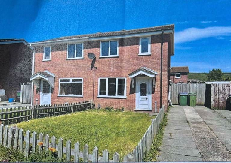 2-Bed House Folkestone, Kent CT19 - Company Let - SA/ SH Immediate Availability