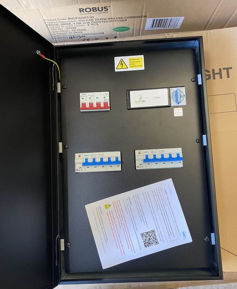 NEW, BOXED & UNUSED: MATT:E ARD-1-100-TP THREE PHASE EV CONNECTION UNIT.