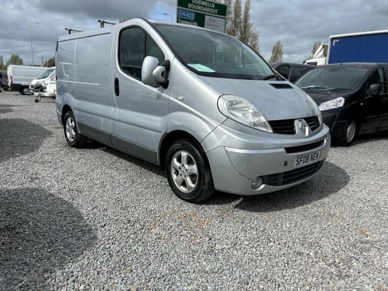 2014 Renault Trafic 197K Miles Direct from Company NO VAT ! ! !
