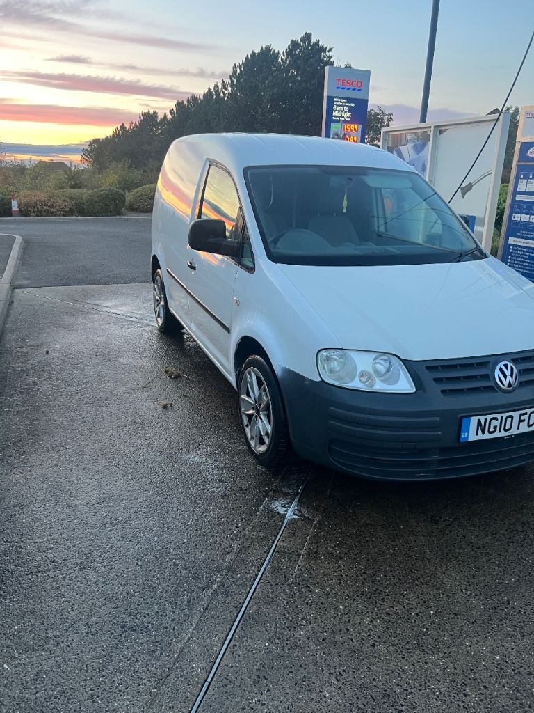 Volkswagen, CADDY 69PS SDI, Panel Van, 2010, 1968 (cc)