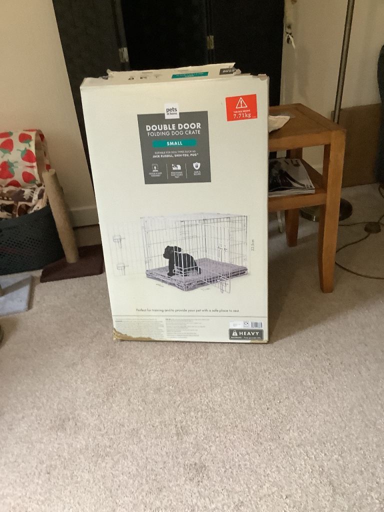 Pet carrier 