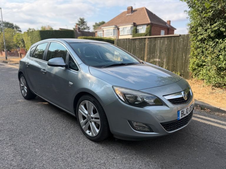 Vauxhall, ASTRA, Hatchback, 2010, Manual, 1956 (cc), 5 doors