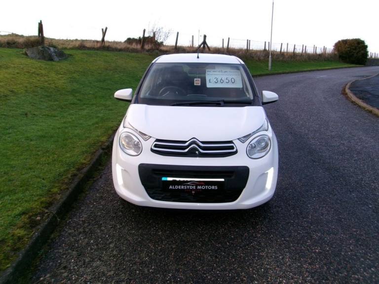 image for 2015 Citroen C1 1.0 VTi Feel Hatchback 5dr Petrol Manual Euro 5 (Euro 5) (68 ps) Hatchback Petrol...