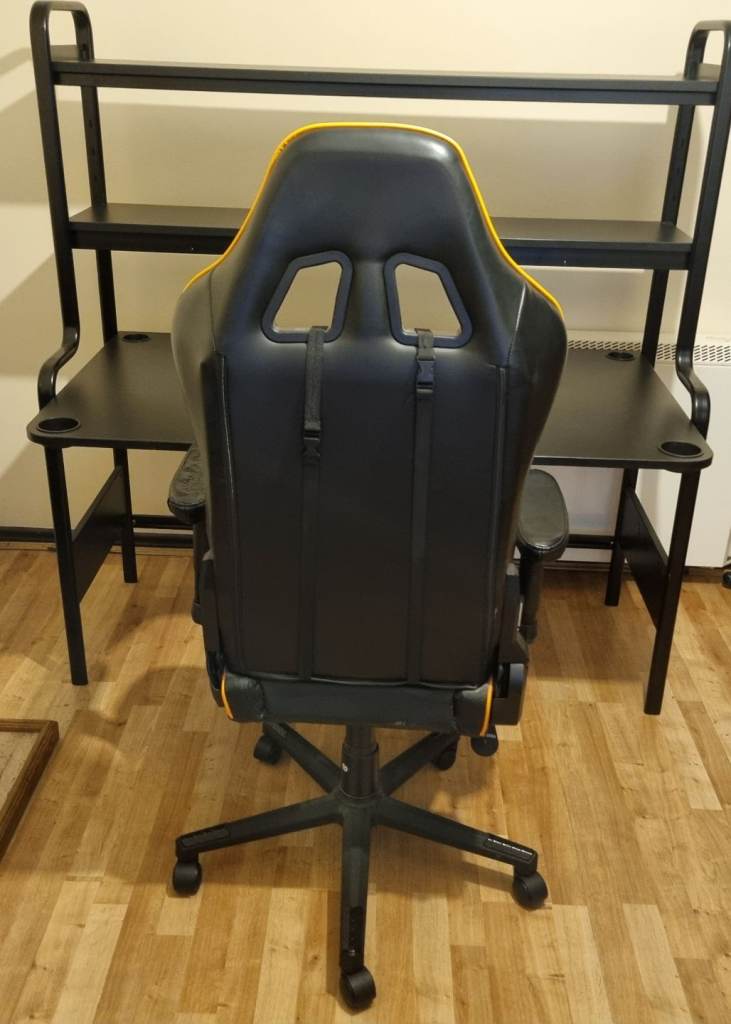 Gaming chair