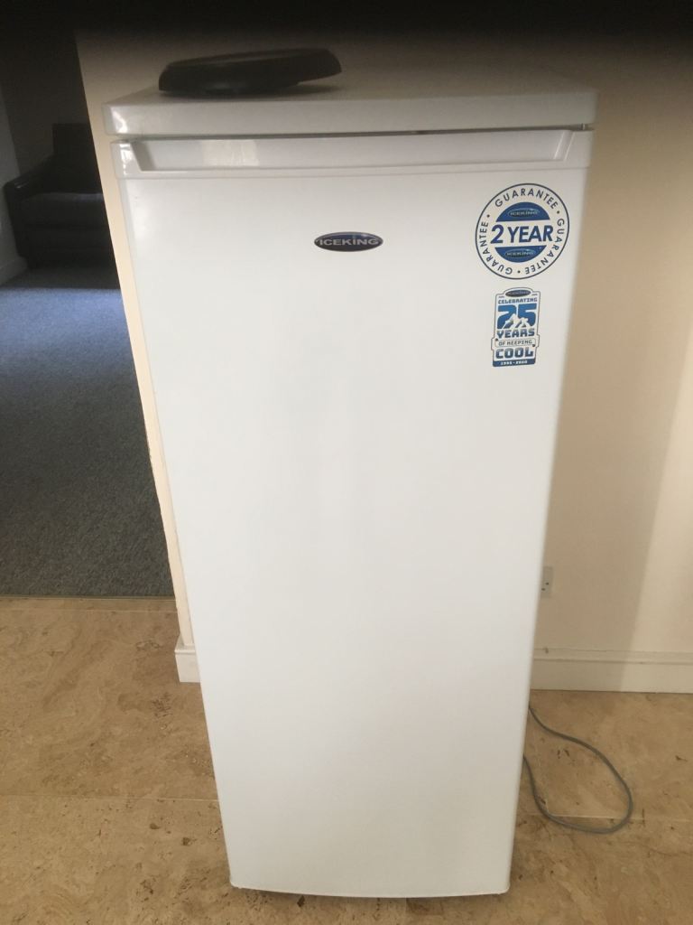Large fridge 