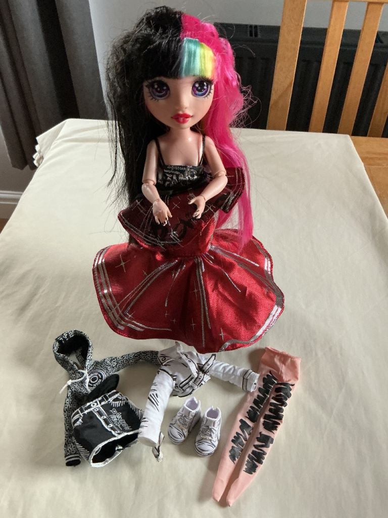 Rare Rainbow High Doll with Extra Outfits –