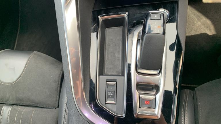 2022 Peugeot 3008 1.6 13.2kWh GT Premium SUV 5dr Petrol Plug-in Hybrid e-EAT Euro 6 (s/s) (22 SUV...