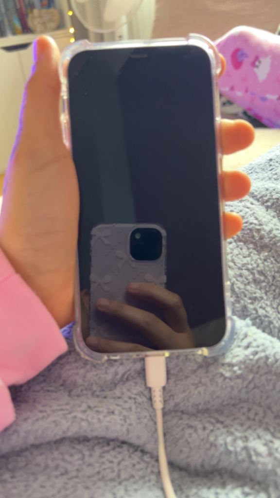 Apple iPhone 12 Purple – Good Condition