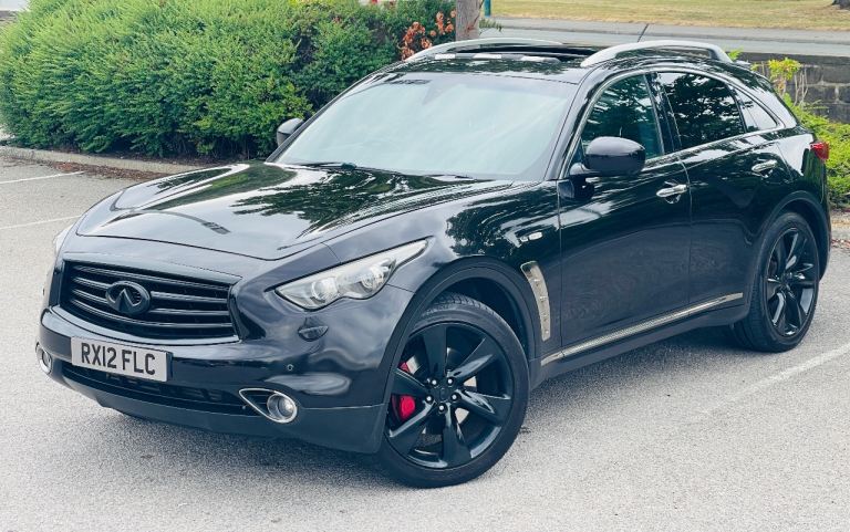 Infiniti FX Semi-Auto 3.0L diesel. 12 month mot, just serviced, fsh, high spec.