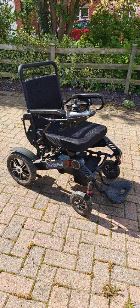 MobilityPlus+ Rangerxlboot of a Honda jazz for example ..folding power chair