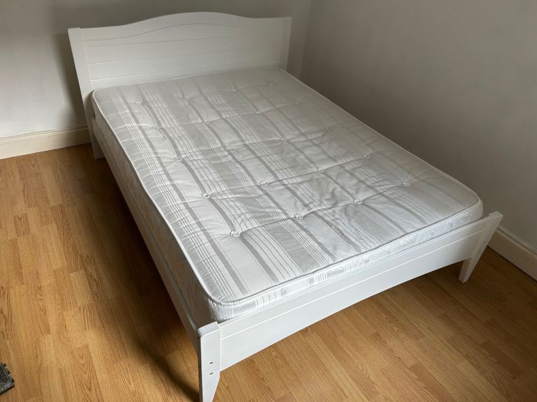 image for FREE DELIVERY - DOUBLE BED & MATTRESS 