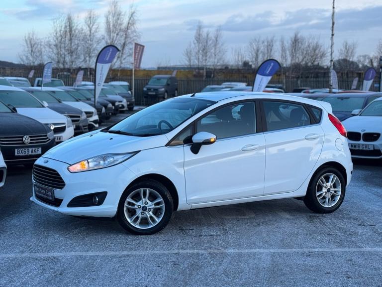 2015 Ford Fiesta 1.0T EcoBoost Zetec Hatchback 5dr - LOW MILEAGE - Petrol