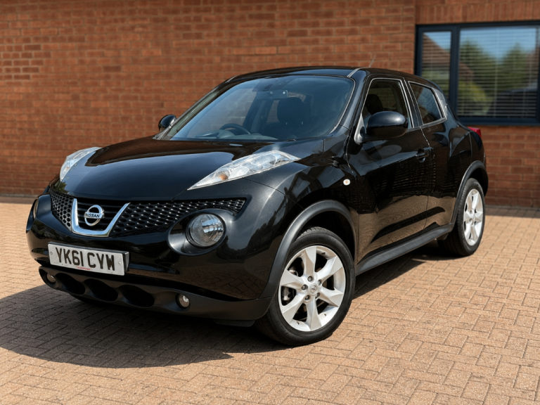 Nissan, JUKE, Hatchback, 2011, Manual, 1598 (cc), 5 doors