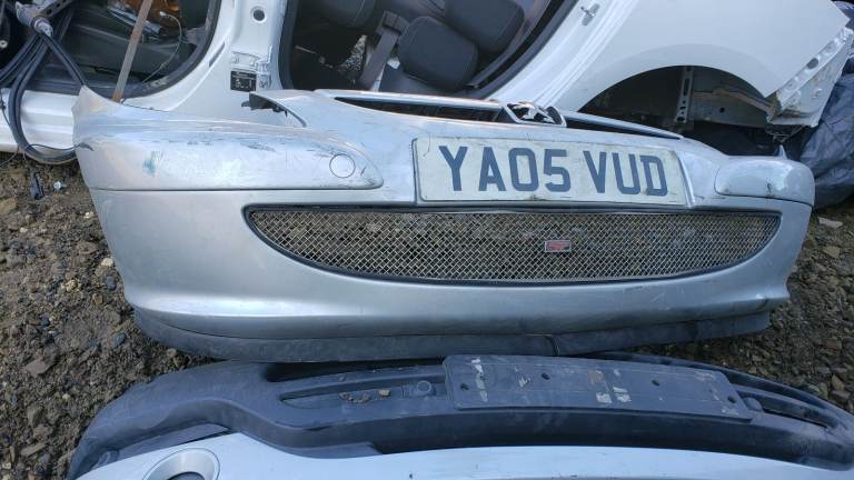 307 peogout front bumper 