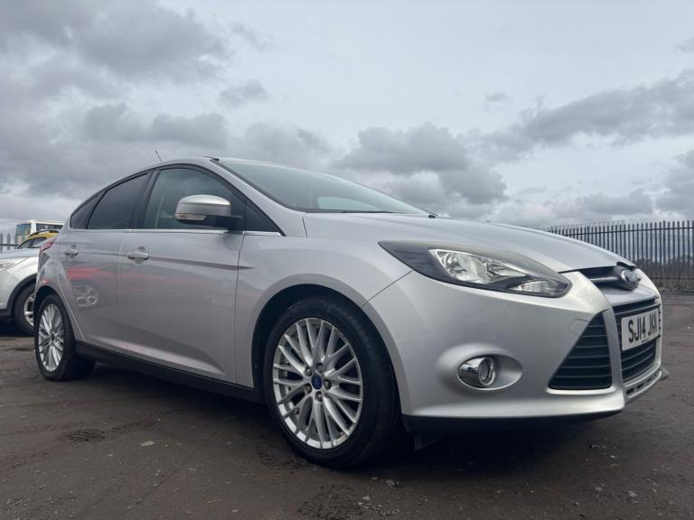 2014 Ford Focus 1.0 125 EcoBoost Zetec 5dr HATCHBACK Petrol Manual