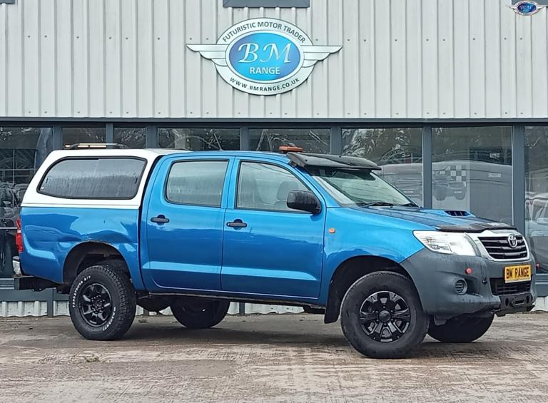 TOYOTA HILUX 2.5 D-4D Active Multicolour Manual Diesel 2014