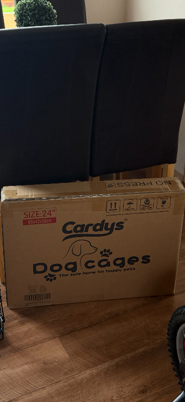 Dog crate & pet carrier