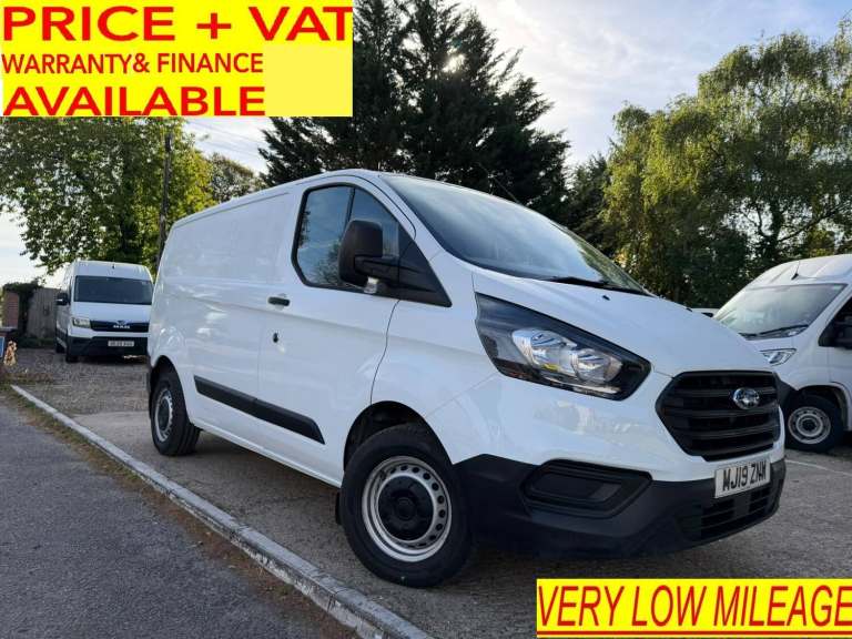 2019 Ford Transit Custom  2.0 300 EcoBlue SWB **ONLY 62,000 MILES** PANEL VAN Diesel Manual