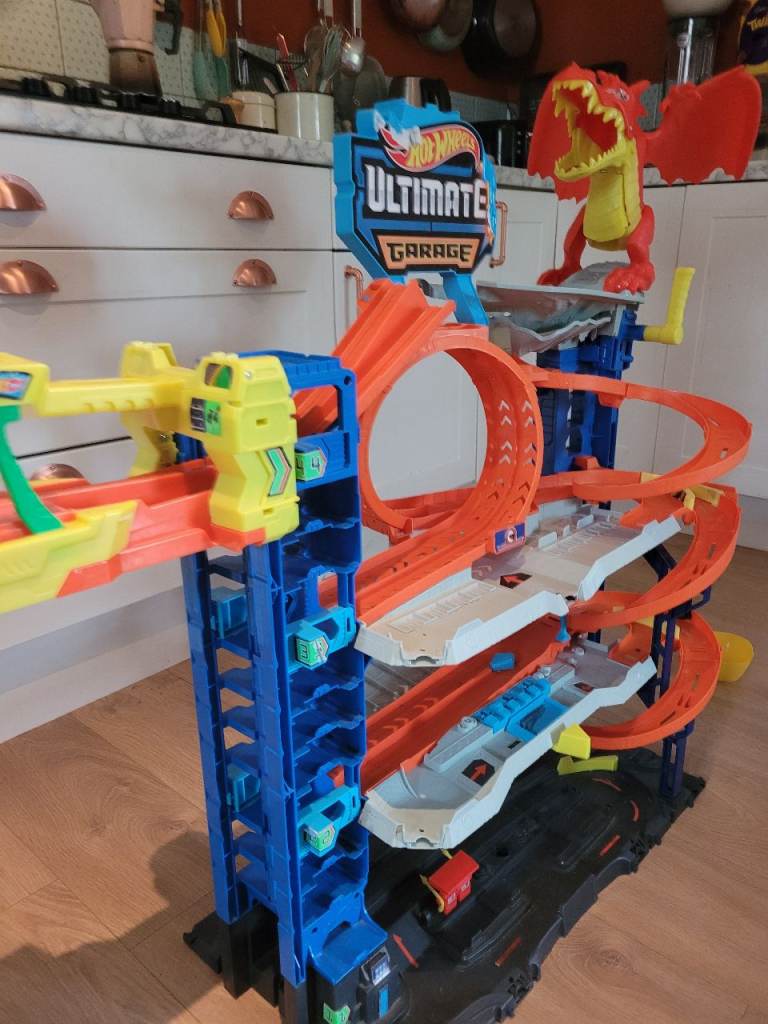 Hot Wheel Ultimate Garage