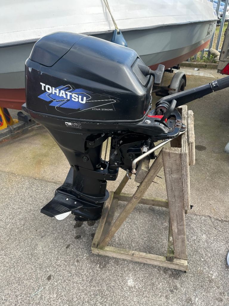 Tohatsu 20hp outboard engine 