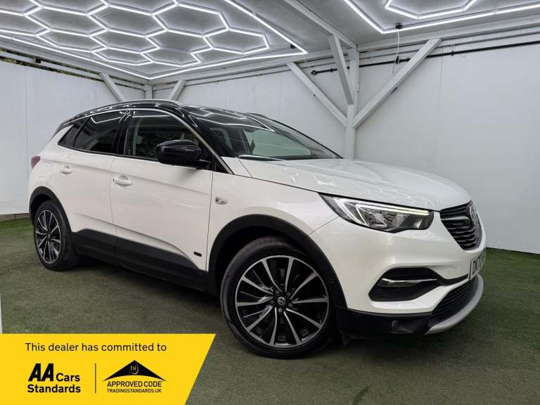 2020 Vauxhall Grandland X 1.6 Hybrid4 300 Elite Nav 5dr Auto HATCHBACK PETROL/ELECTRIC Automatic