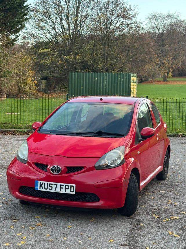Toyota, AYGO, Hatchback, 2007, Manual, 998 (cc), 3 doors