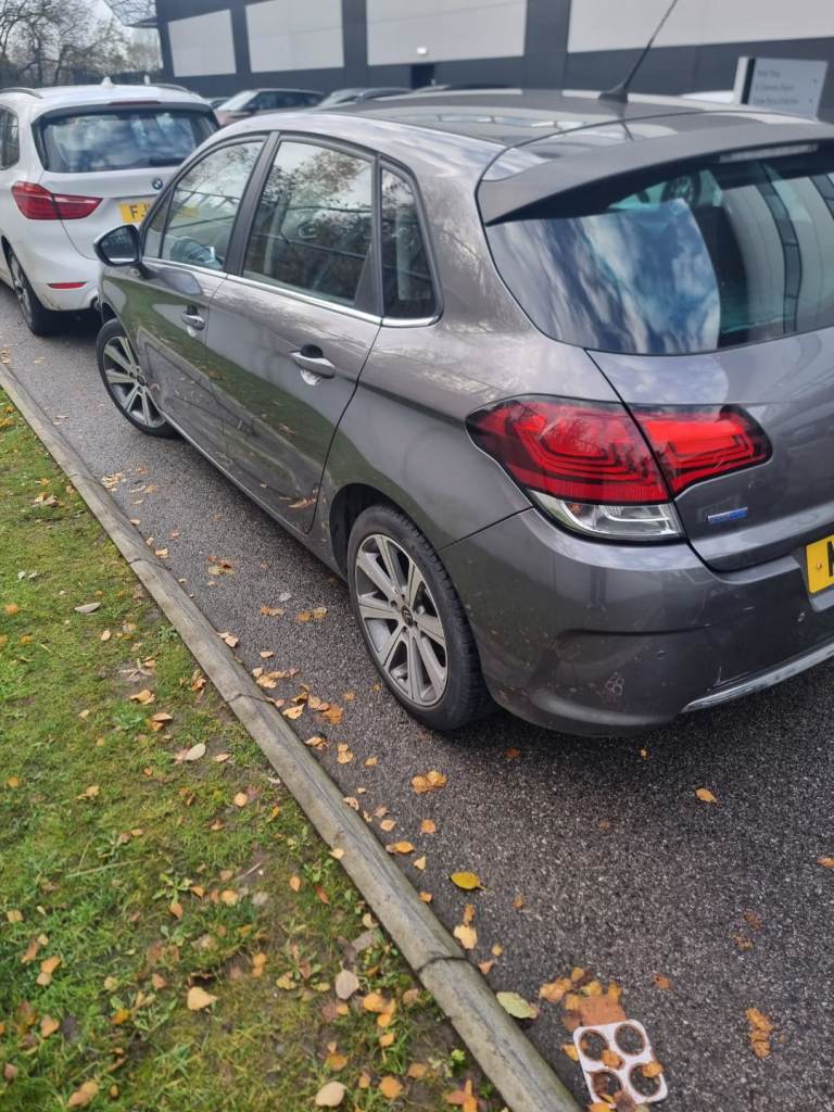 Citroen, C4, Hatchback, 2015, Manual, 1560 (cc), 5 doors