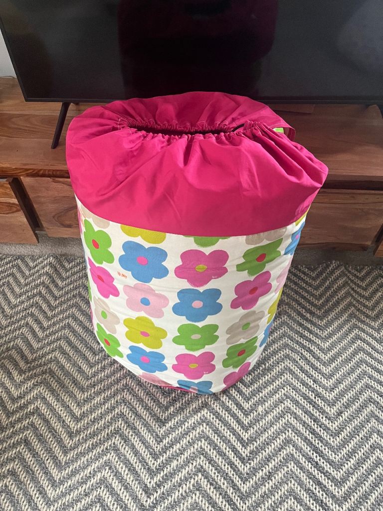 Great Little Trading Company Bed in a Bag Roll Out Mattress great condition 