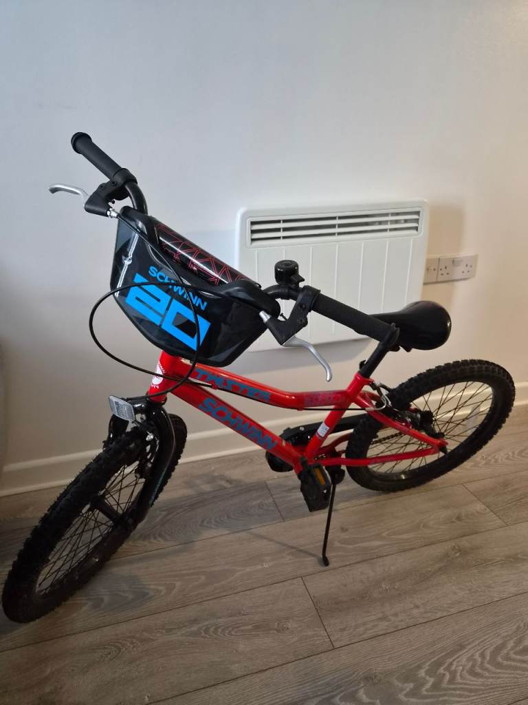 Schwinn Twister 20" Kids BMX Bike – Very Good Condition