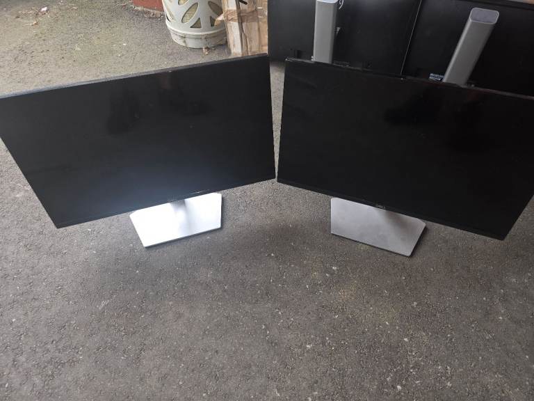 Pair of Dell Black Computer Monitors with Stands – Good Condition