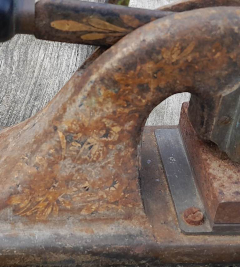 EMBOSSING PRESS MACHINE VINTAGE CAST IRON WITH WOODEN HANDLE