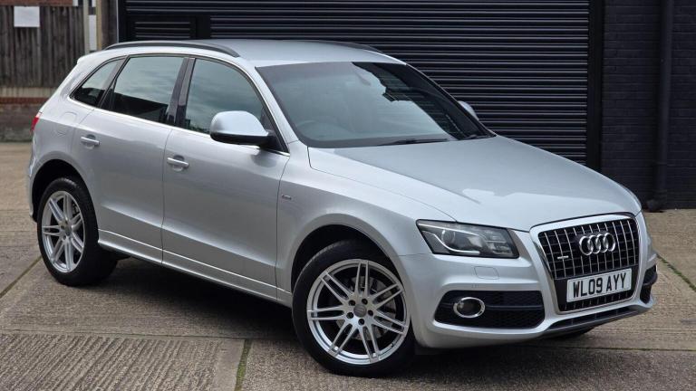 AUDI Q5 3.0 TDI V6 S line S Tronic quattro Euro 4 5dr 2009