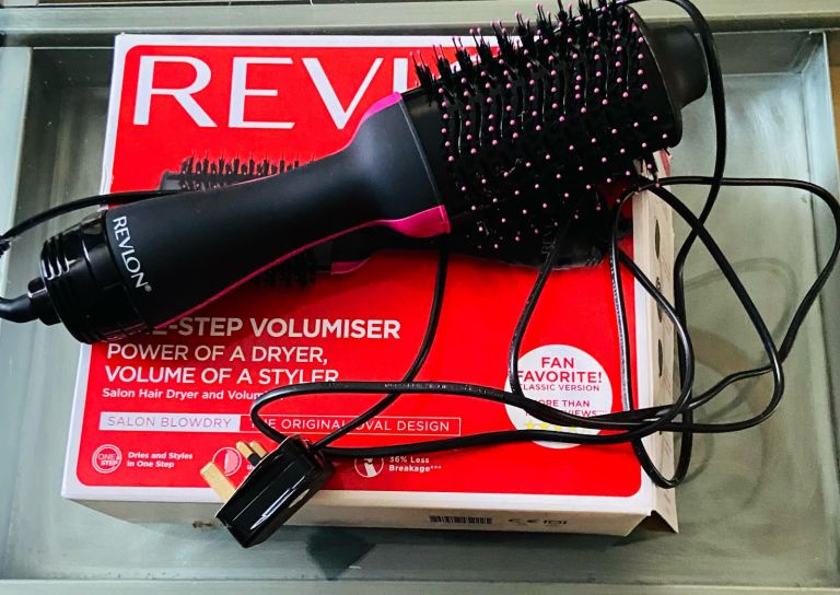 Revlon One-Step Hair Dryer & Volumniser 