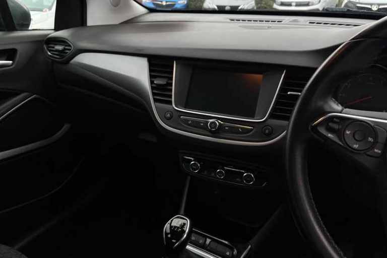 2019 Vauxhall Crossland X 1.2 SE 5dr HATCHBACK PETROL Manual