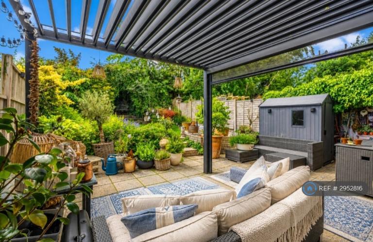 3 bedroom house in Derwent Drive, Telford, TF2 (3 bed) (#2952816)