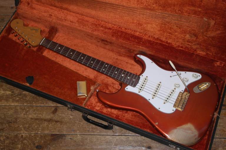 1966 Fender USA Stratocaster old candy apple red refinish, gold hardware, original Fender case
