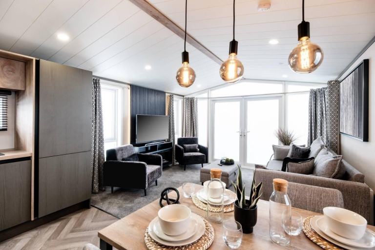 The Lakewood Lodge in Lancaster  - Lodge / Caravan 