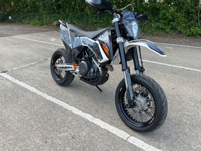 KTM, SMC, 2011, 654 (cc)