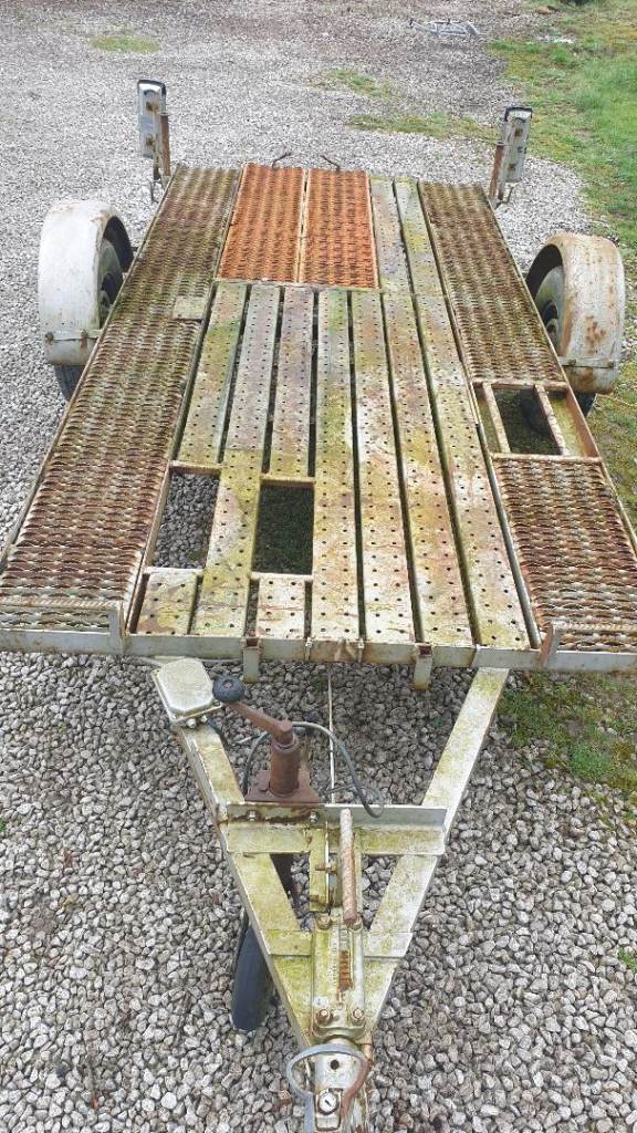 Car / Plant / Lawn Mower, Transporter trailer, Single Axle. £1500 ONO