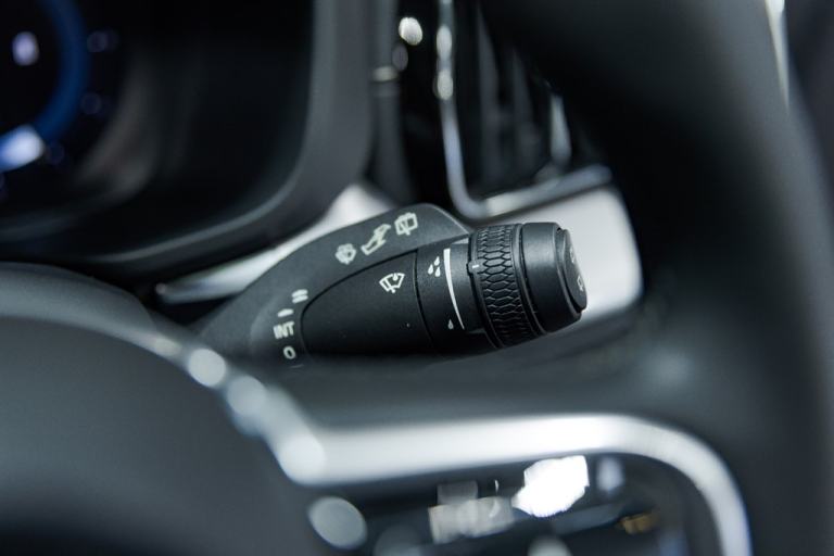 2022 Volvo XC60 2.0 B4D R DESIGN Pro 5dr AWD Geartronic ESTATE DIESEL Automatic