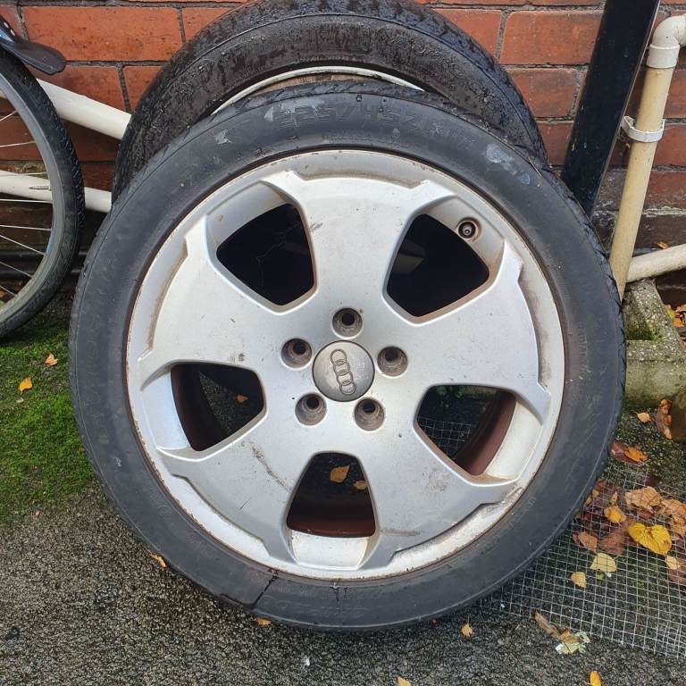 image for 4 x 17 inch Audi alloys