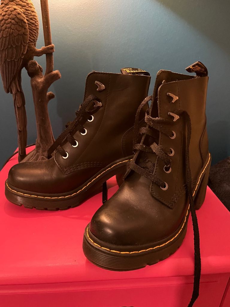 Brand new Dr Martin heeled boots