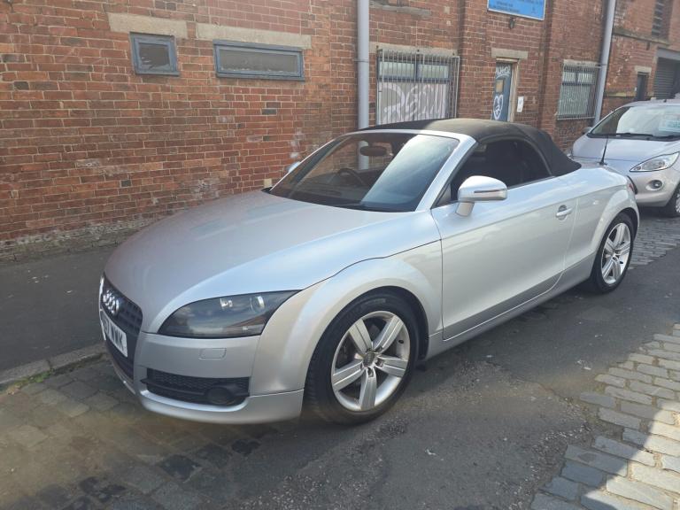 2007 Audi TT 2.0 FSI Convertible reflex Silver  |Grey Sued  Leather Trim Alloys
