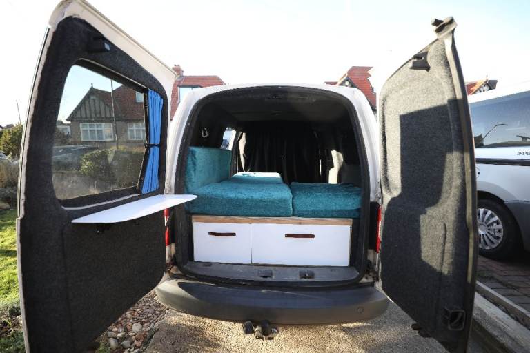 Volkswagen Caddy Maxi 1.9 camper 