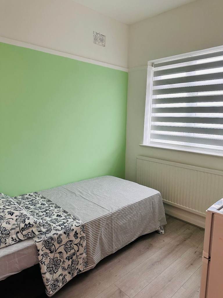 CLEAN SINGLE ROOM IN MANOR HOUSE - ALL INCLUSIVE 🏡