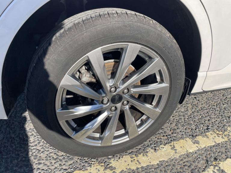 2023 Ford Kuga Kuga Vignale 5 door 1.5L EcoBoost 150PS FWD 6 Speed Manual HATCHBACK Petrol Manual