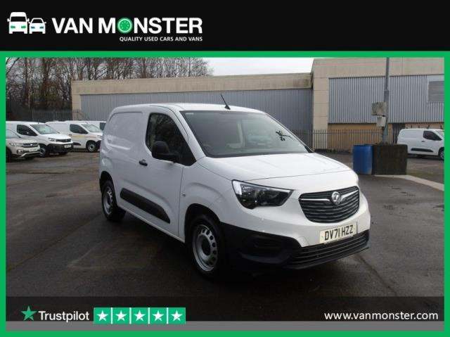 2021 Vauxhall Combo 2300 1.5 Turbo D 100ps H1 Dynamic Van PANEL VAN DIESEL Manual