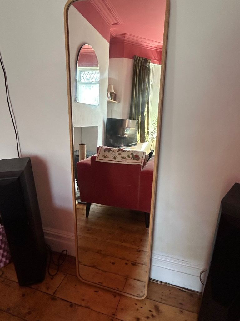 Large floor mirror 